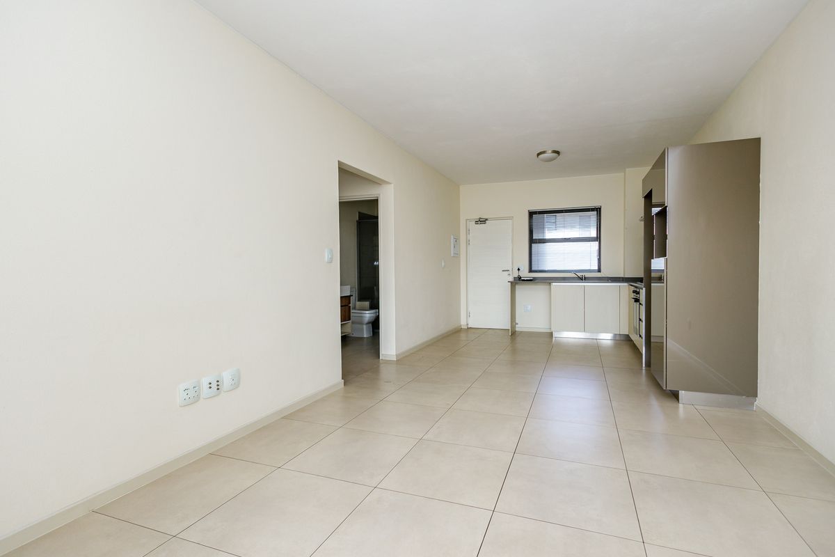 Stylish 1 Bed 1 Bath Apartment at The View - Morningside - Photo 5