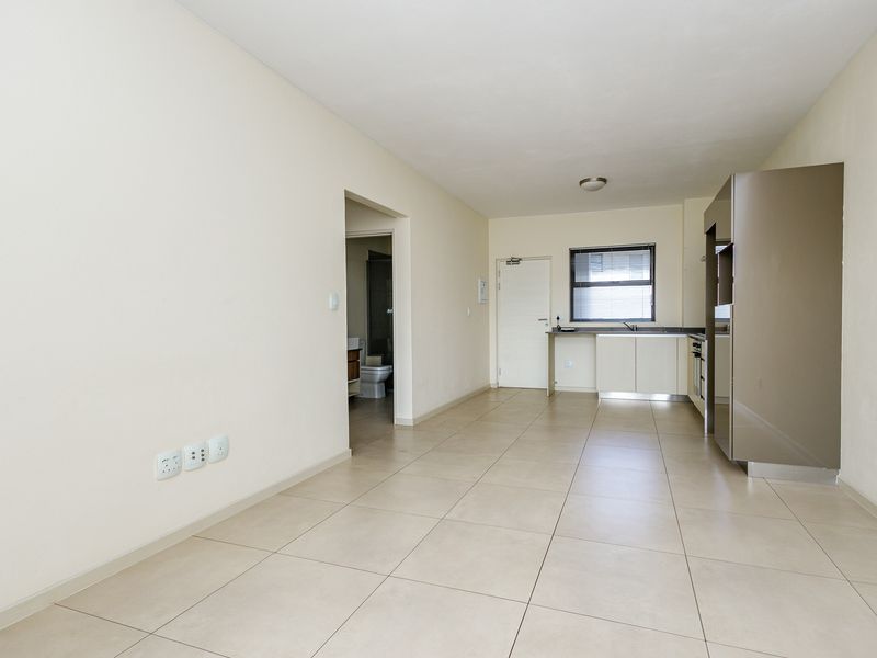 Stylish 1 Bed 1 Bath Apartment at The View - Morningside - Photo 5