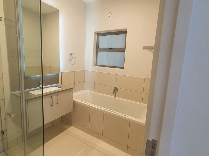 Stress Free Living - High Rise Apartments with Back-up Power - Photo 10