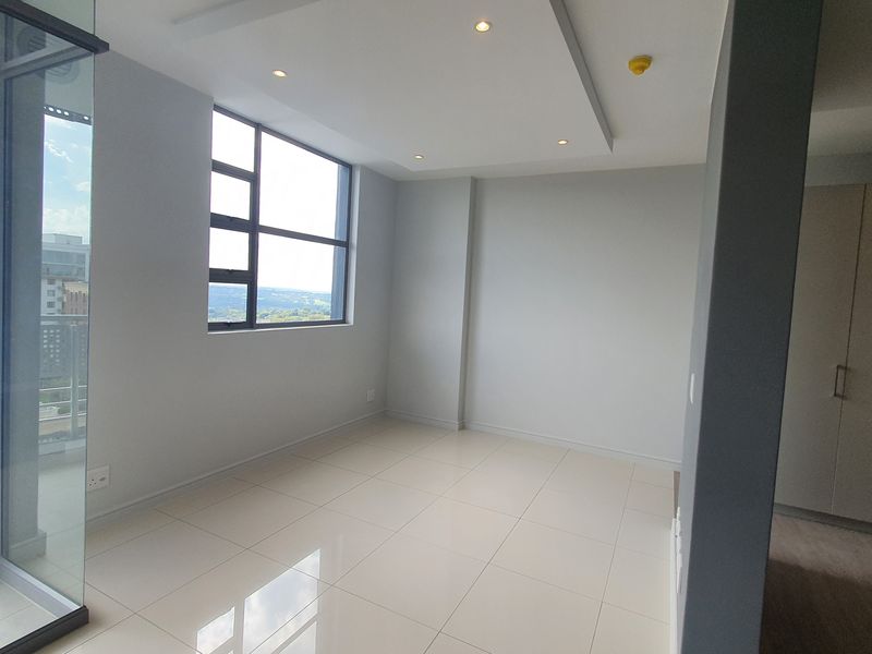 Stress Free Living - High Rise Apartments with Back-up Power - Photo 2