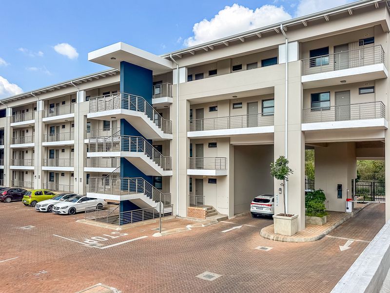 Off The Grid Modern Apartment - Ground Floor Studio Unit - Photo 3