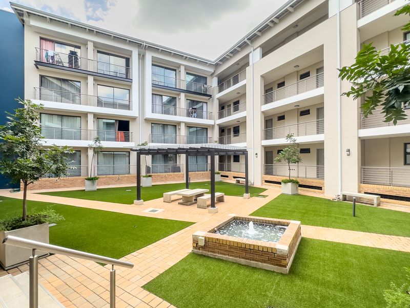 The View - Luxury Living - 1 Bed 1 Bath Ground Floor Apartment - Photo 8