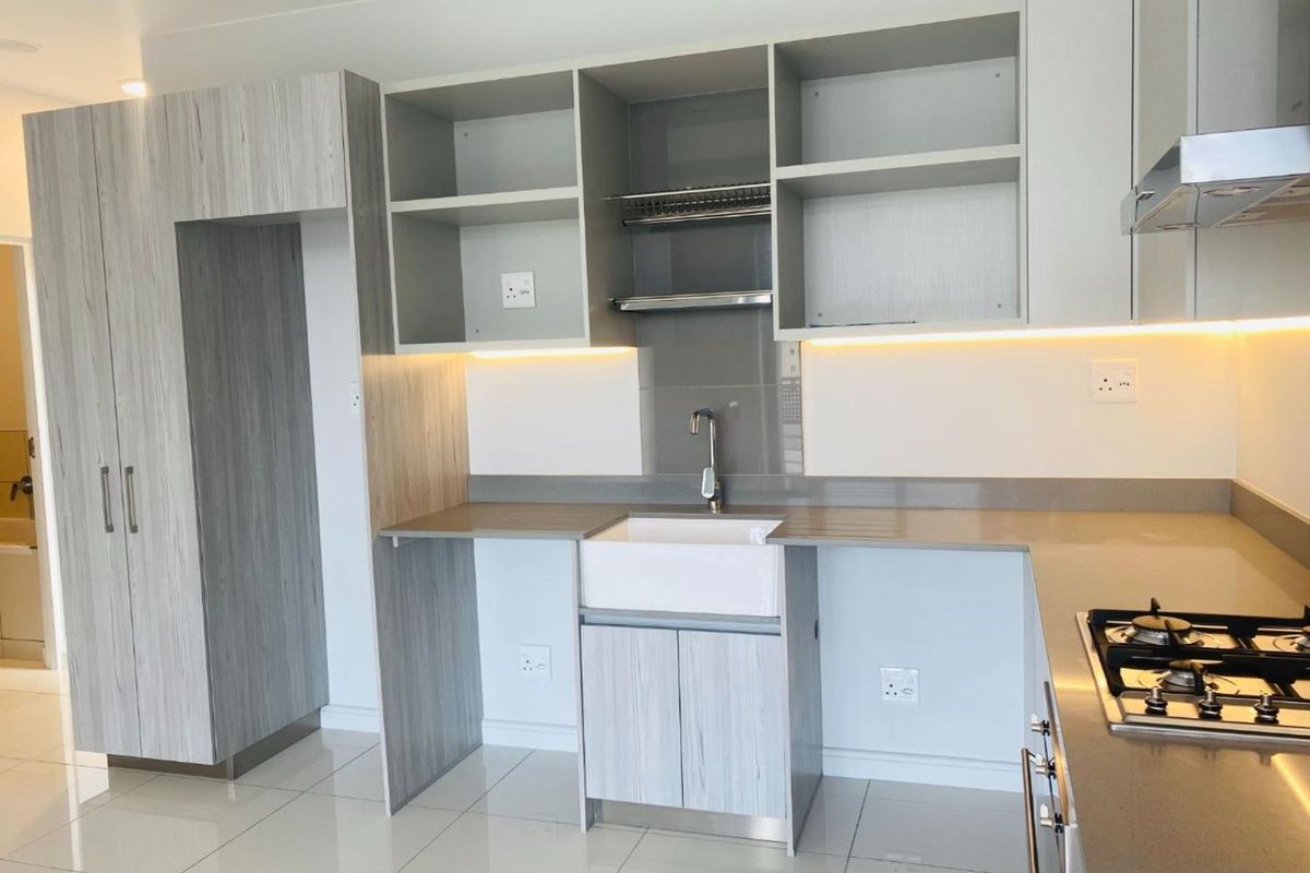 High-Rise Apartments. Off Grid Stress Free Living. Stylish and Modern 1 Bed 1 Bath Apartment - Photo 5