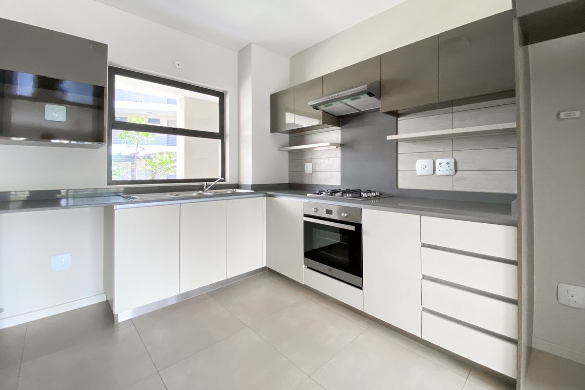 Off The Grid 2 Bed 2 Bath Apartment - The View Morningside - Photo 5