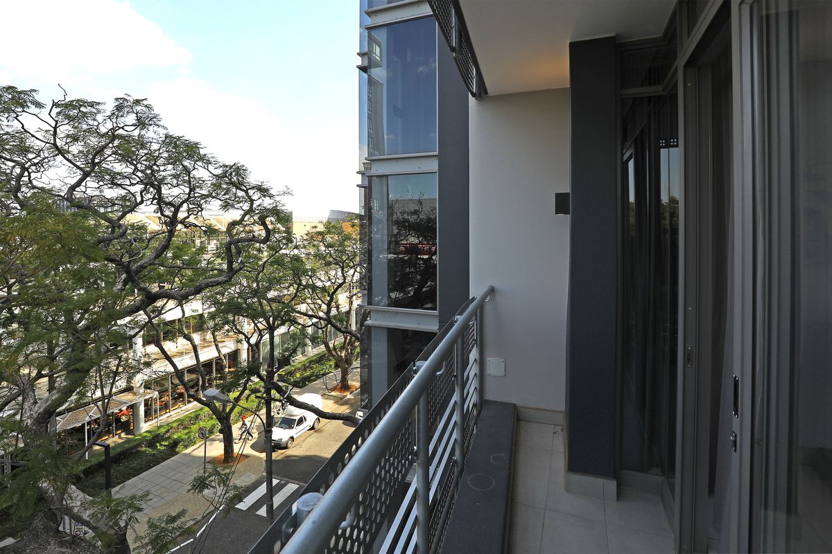 Fully-furnished, great investment, 2 bed 1 bath apartment - Photo 4