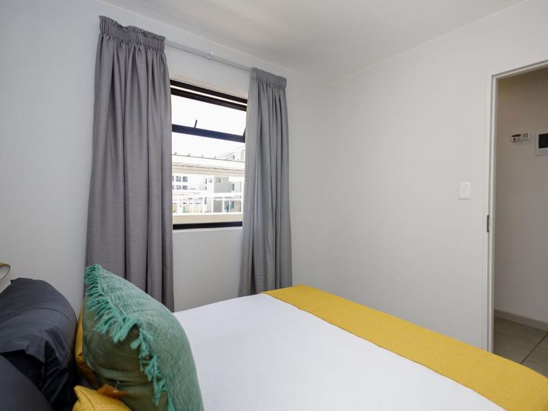 Superbly Positioned in Rivonia is a Spacious 2 Bed 1 Bath Apartment - Photo 7