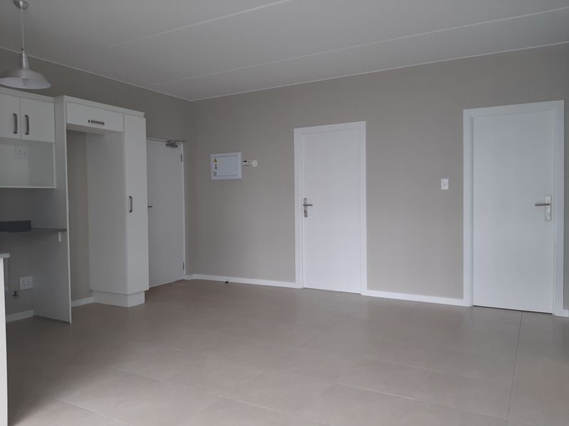 The Quails.  Lifestyle Estate.  2 Bedroom 1 Bathroom Unit - Photo 7