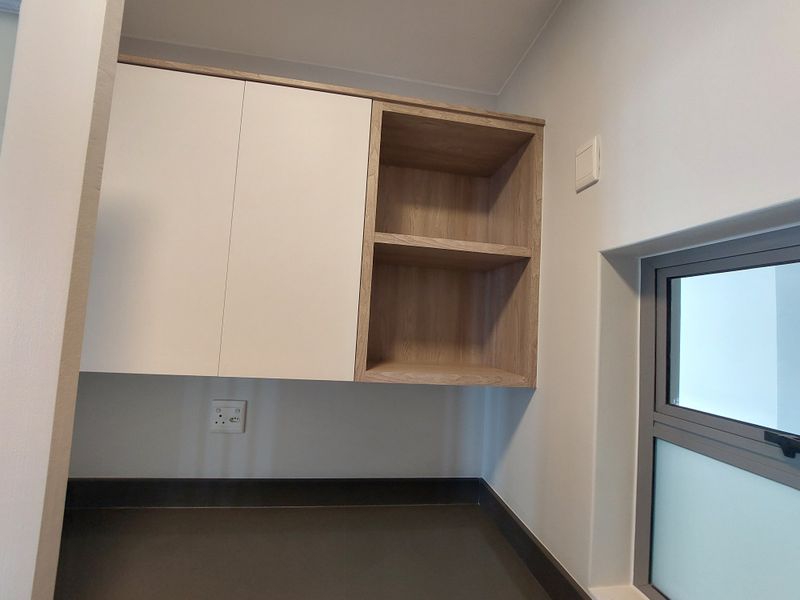 Well-designed 3 Bedroom Penthouse Offering Some of the Best Views in Jhb. - Photo 8