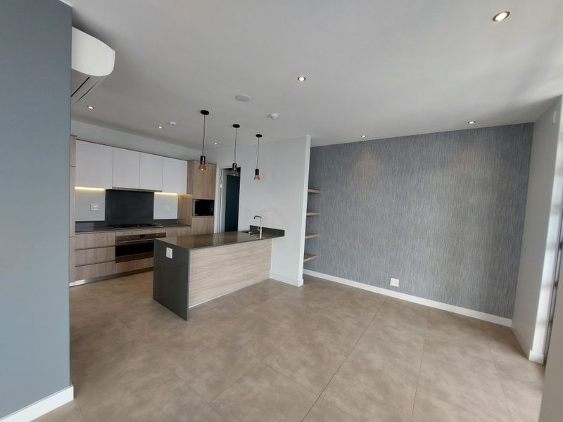 Well-designed 3 Bedroom Penthouse Offering Some of the Best Views in Jhb. - Photo 5