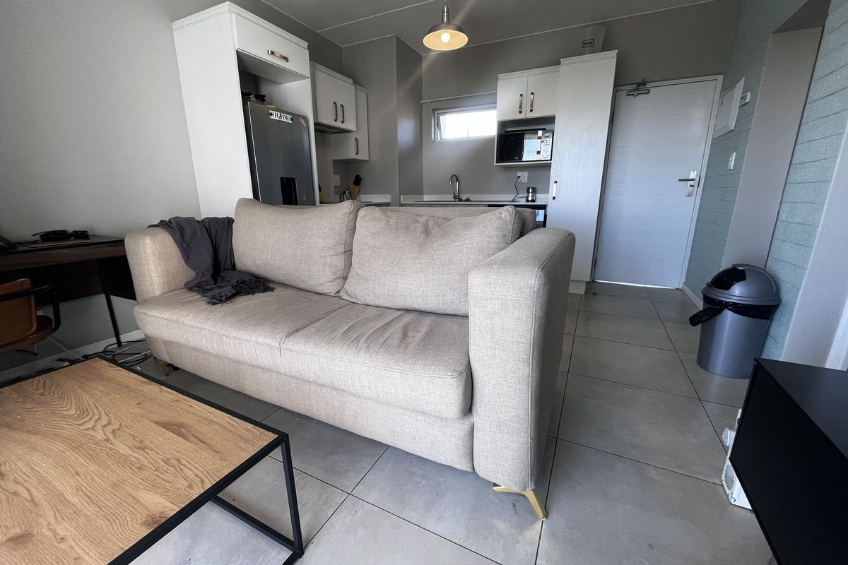 1-Bedroom Apartment to Rent | First Floor - Photo 2