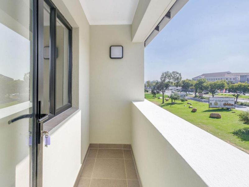 3rd Floor Apartment. New Development. 1st Time Buyers & Buy-To-Let Opportunity. - Photo 2