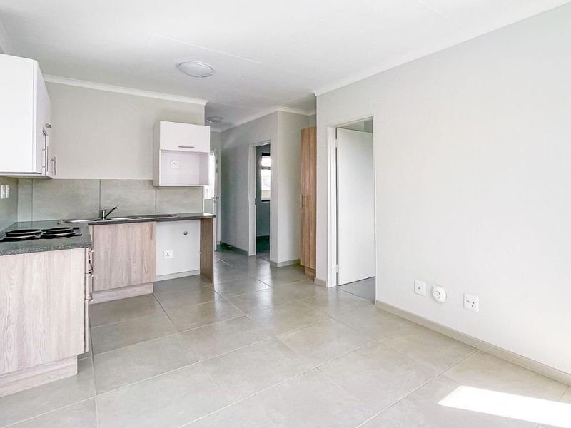 3rd Floor Apartment. New Development. 1st Time Buyers & Buy-To-Let Opportunity. - Photo 10