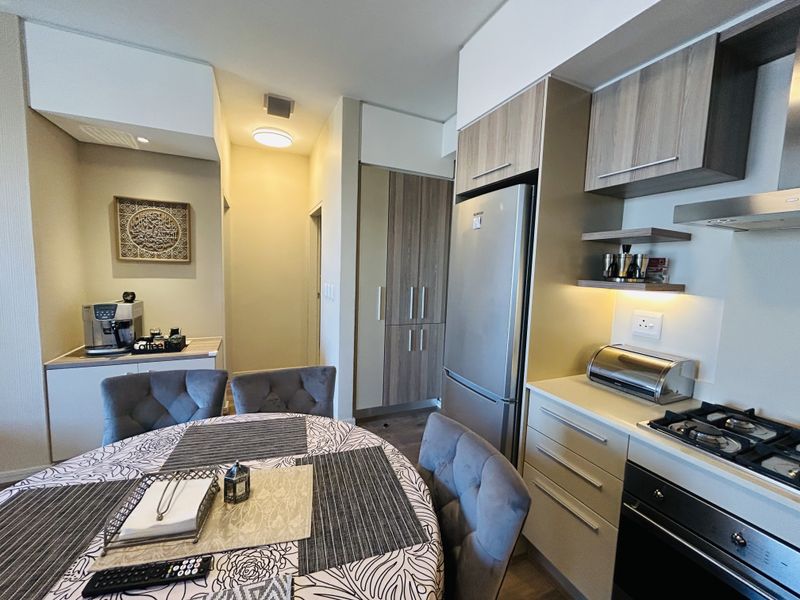 Unmatchable West-Side View, Furnished, 2 Bedrooms, 2.5 bathrooms, pet friendly, 100% back-up power - Photo 9