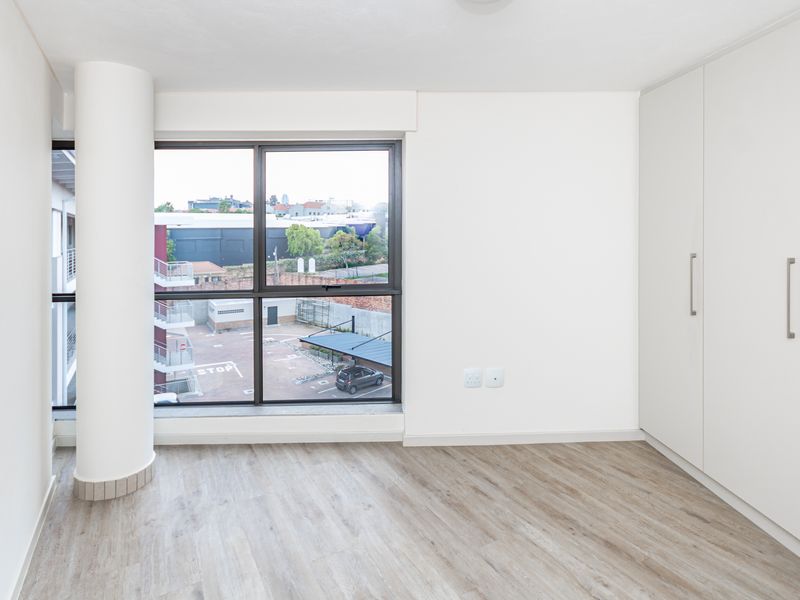 Immaculate 1 Bed 1 Bath Apartment Situated in a Sought After Lifestyle Development - Photo 10