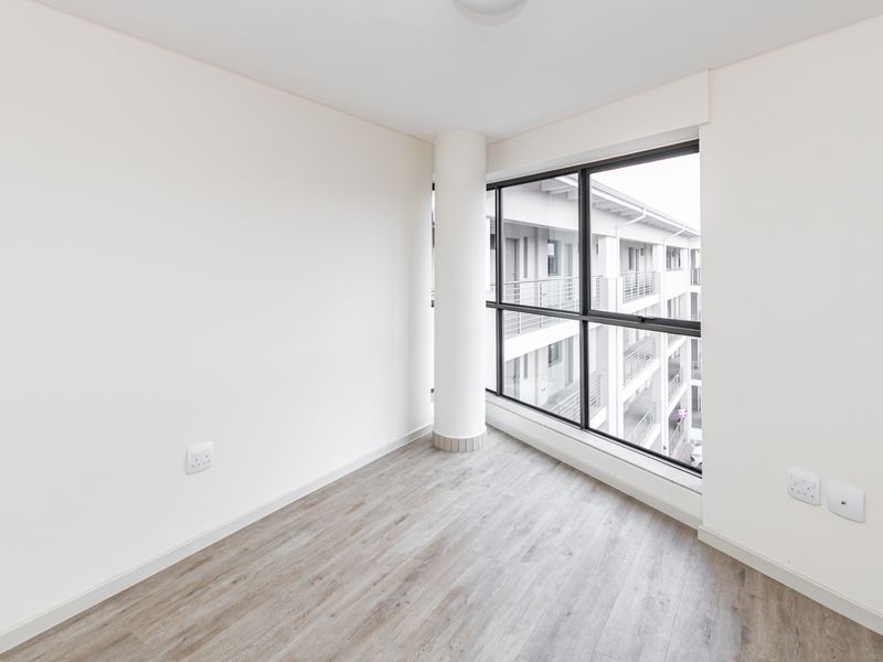 Immaculate 1 Bed 1 Bath Apartment Situated in a Sought After Lifestyle Development - Photo 9