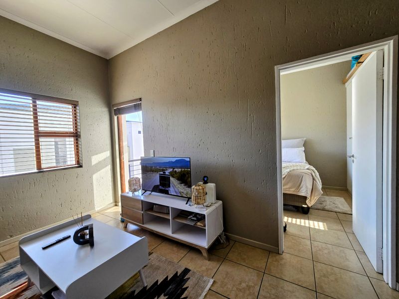 Top floor 1 bed in Notting Hill - Photo 3