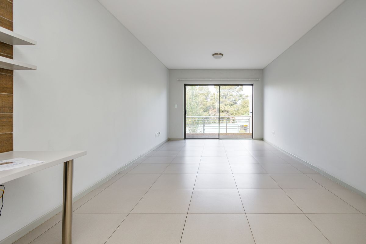 Off The Grid Studio Apartment at The View - Morningside - Photo 2