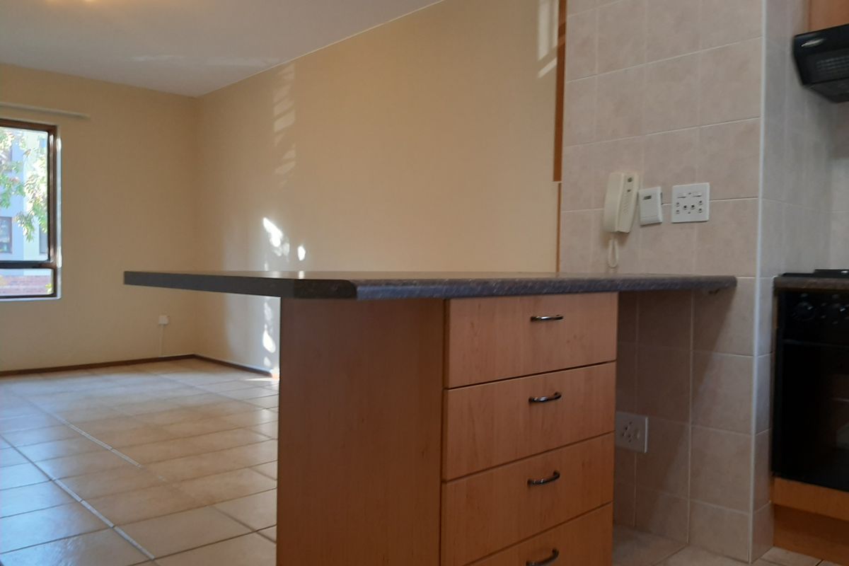 1 bedroom apartment to rent at Epsom Terrace in the heart of Bryanston - Photo 2