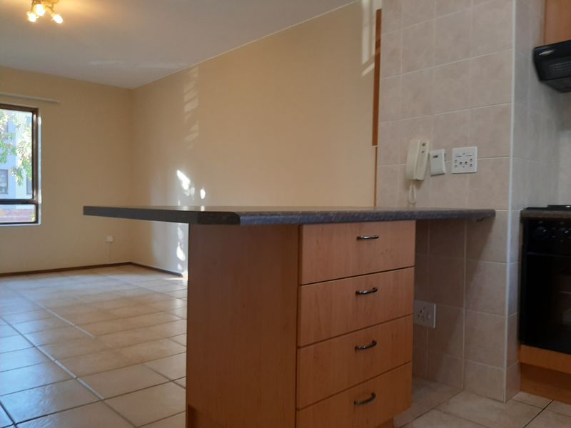 1 bedroom apartment to rent at Epsom Terrace in the heart of Bryanston - Photo 2