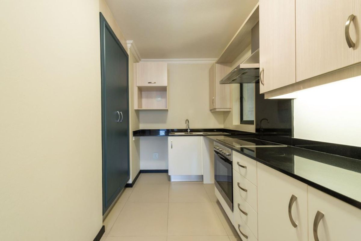 All Offers Considered – Prime Location. 2 Bedroom 2 Bathroom. Cottonwoods. - Photo 5