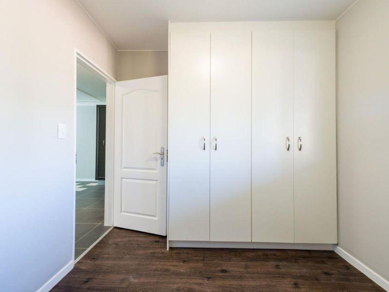 All Offers Considered – Prime Location. 2 Bedroom 2 Bathroom. Cottonwoods. - Photo 9