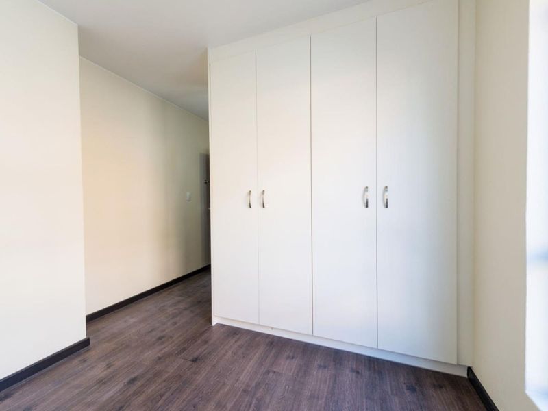 All Offers Considered – Prime Location. 2 Bedroom 2 Bathroom. Cottonwoods. - Photo 10