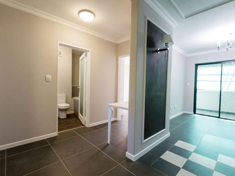 All Offers Considered – Prime Location. 2 Bedroom 2 Bathroom. Cottonwoods. - Photo 4