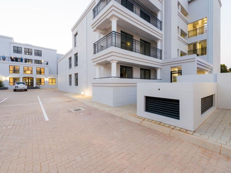 All Offers Considered. Stylish 2 Bed 2 Bath Apartment in this New Development, Cottonwoods - Photo 3