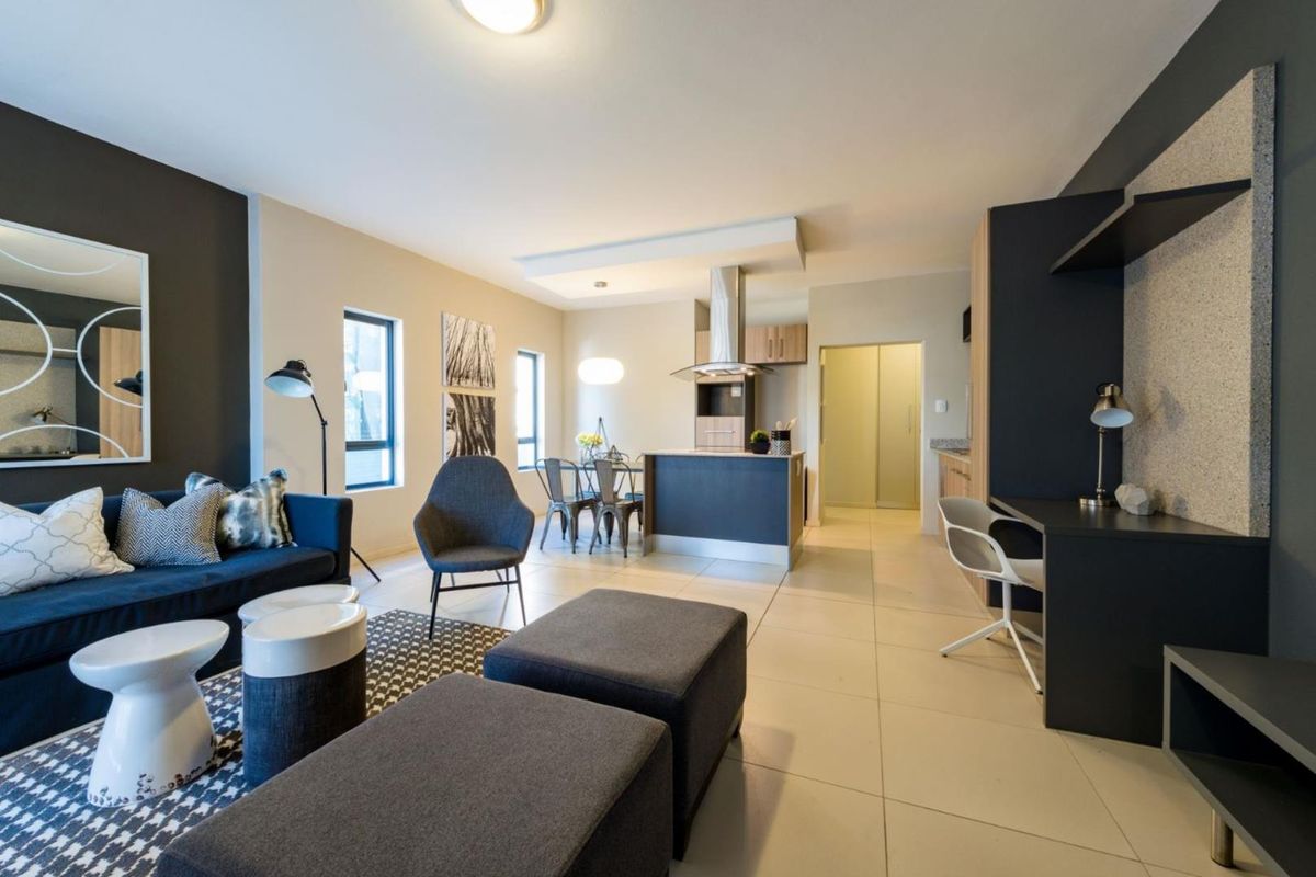 Simple, Classic and Well Situated 2 Bed 1 Bath Apartment in Rivonia - Photo 2