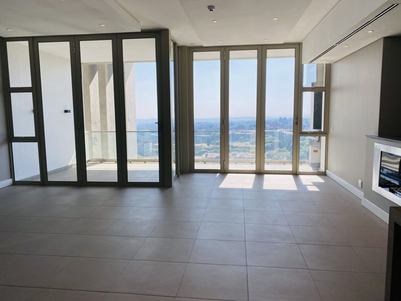 Stunning Penthouse Apartment with Views Across Joburg - Photo 2