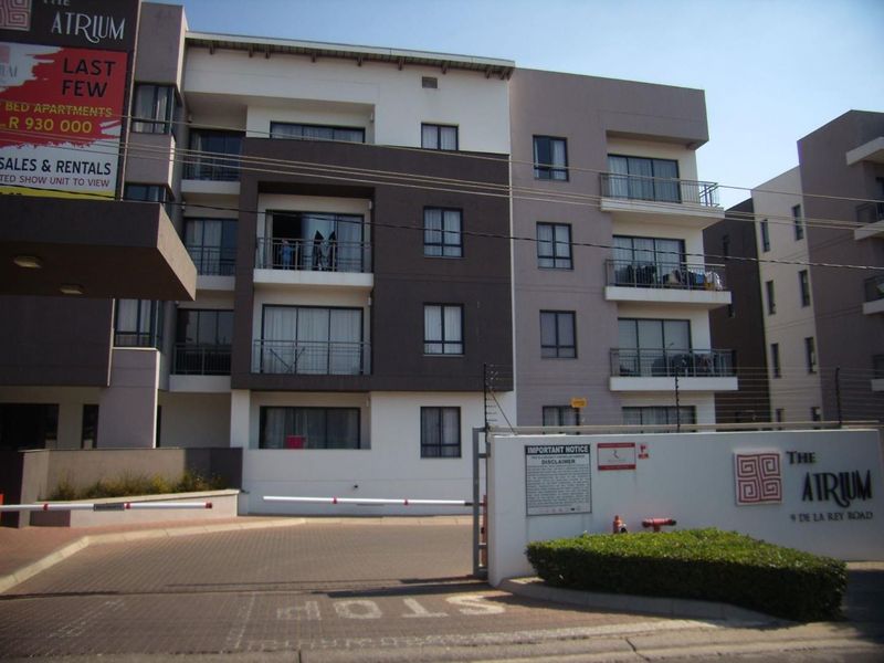 1 Bedroom 1 Bathroom  3rd floor apartment at The Atrium - Photo 2