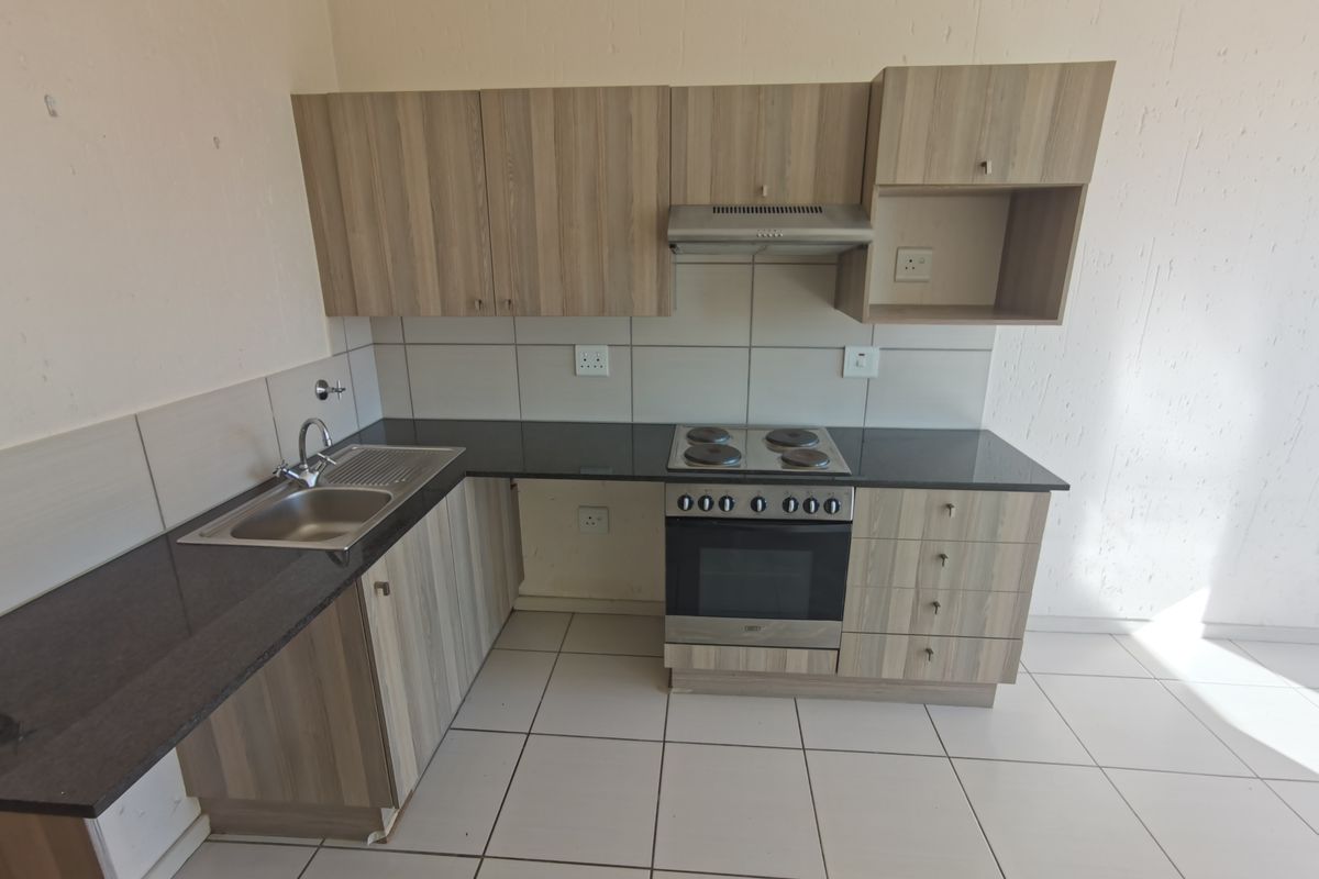 2 Bed 1 Bath  First floor unit in Greenwich Village - Photo 4