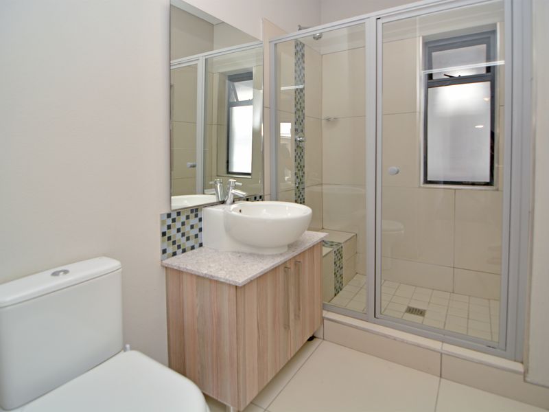 Modern 2 Bed 1 Bath Apartment - Investor Package Available - Photo 9