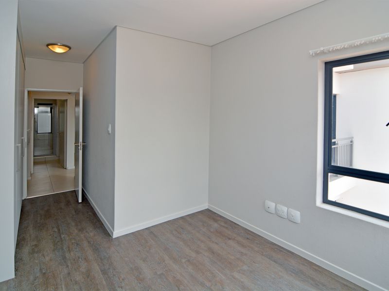 Modern 2 Bed 1 Bath Apartment - Investor Package Available - Photo 8