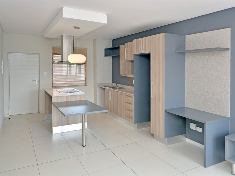 Modern 2 Bed 1 Bath Apartment - Investor Package Available - Photo 4