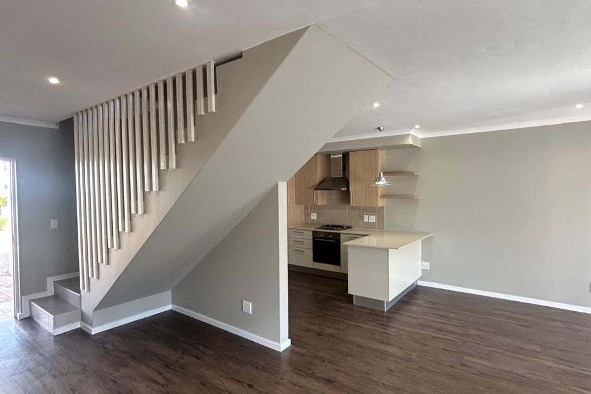 3 Bed 2 Bath duplex garden unit in Habitat on Cowley - Photo 4