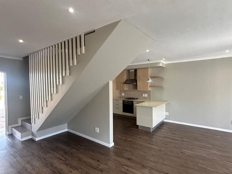 3 Bed 2 Bath duplex garden unit in Habitat on Cowley - Photo 4