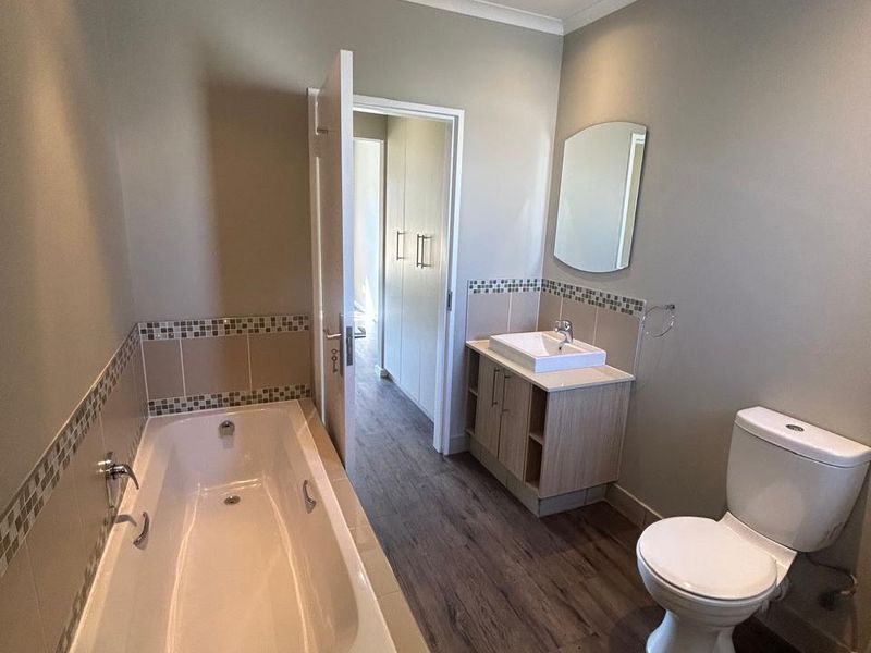 3 Bed 2 Bath duplex garden unit in Habitat on Cowley - Photo 9