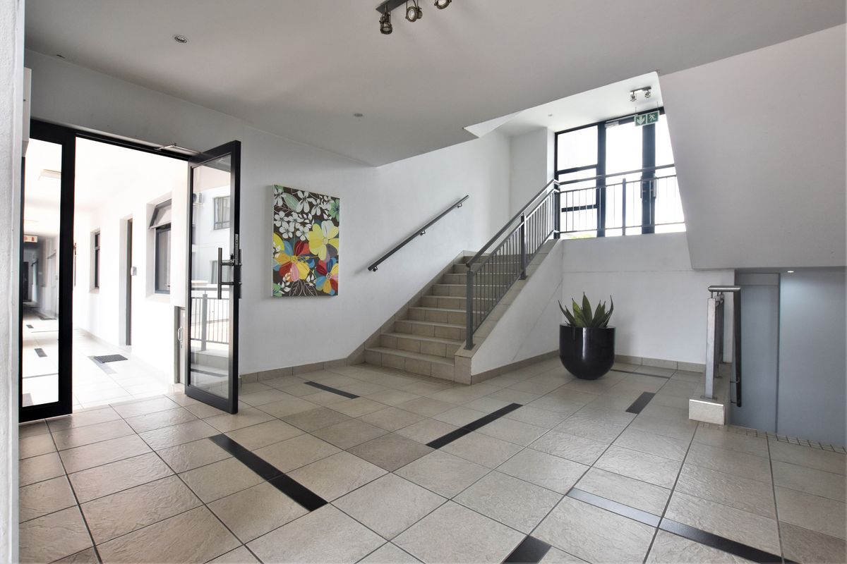 Modern 2 Bed, 1 Bath Apartment –Investor Package Available - Photo 4