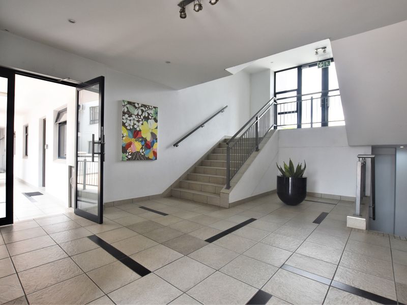 Modern 2 Bed, 1 Bath Apartment –Investor Package Available - Photo 4