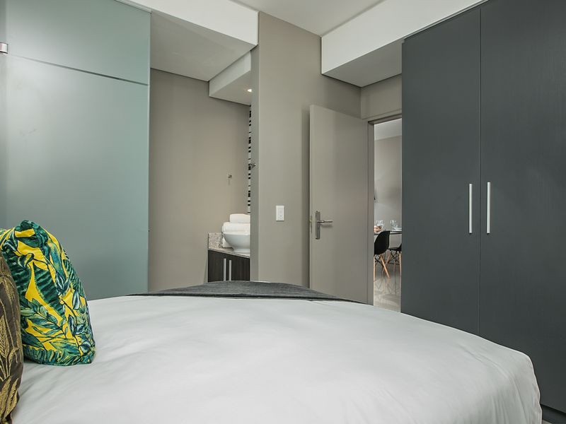 2-Bedroom, 2-Bathroom Apartment for Sale in the Heart of Rosebank - Photo 9