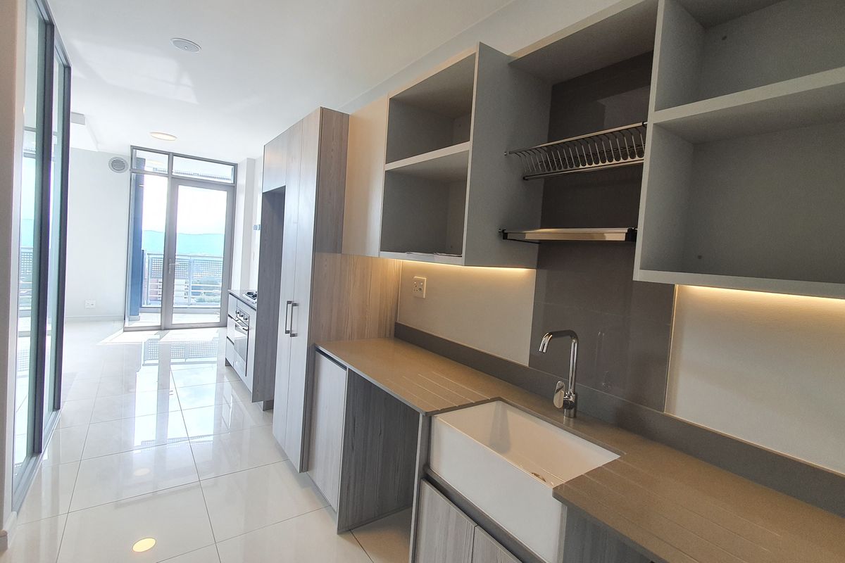 Stylish Luxury Off-The-Grid Apartments In The Centre Of Rosebank - Photo 4