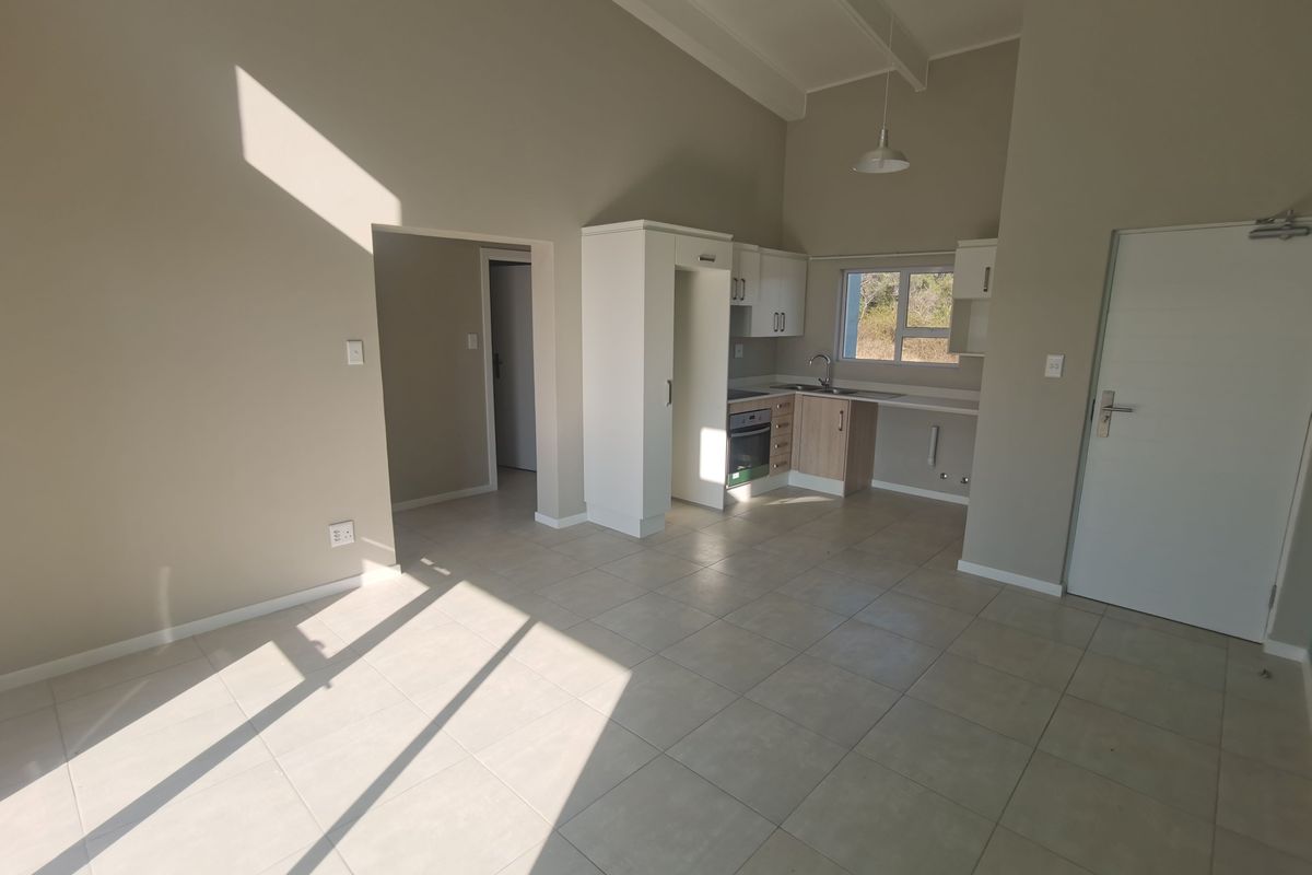 Stylish Yet Practical 2 Bedroom 2 Bathroom Apartment in the Paulshof - Photo 3