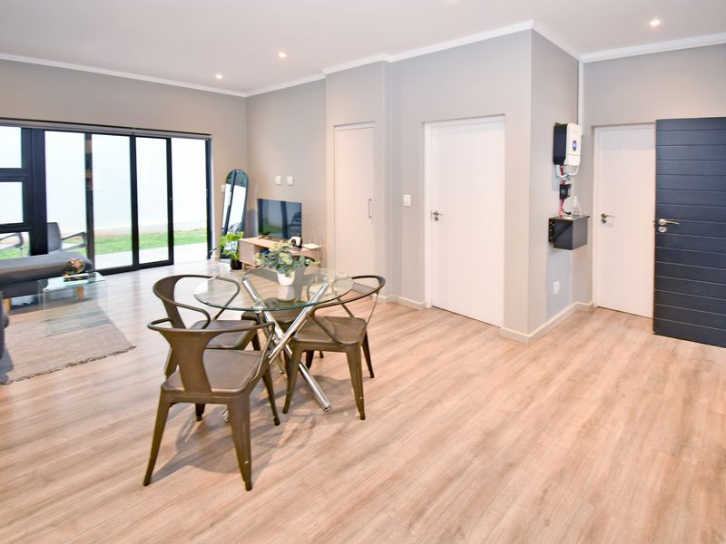 1 Bedroom Ground Floor Apartment Available In Rosebank - Photo 8