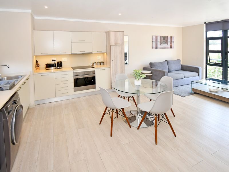 Modern 1 Bedroom Apartment for Sale at The Galleries Rosebank - Photo 6