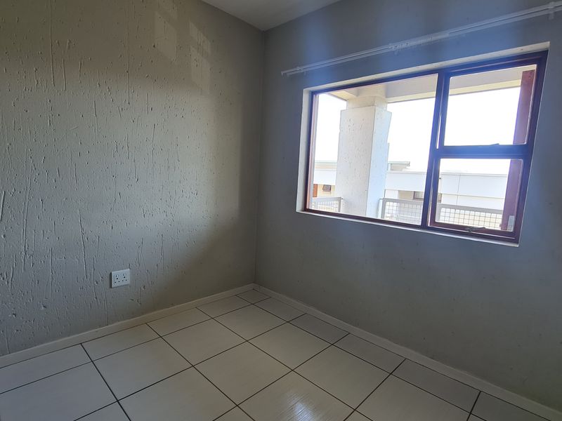 Spacious 2 Bed 2 Bath unit in Greenwich Village - Photo 8