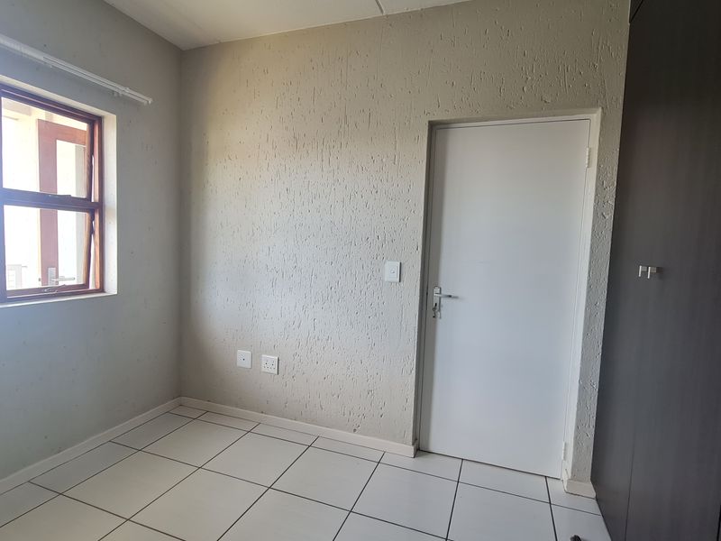 Spacious 2 Bed 2 Bath unit in Greenwich Village - Photo 9