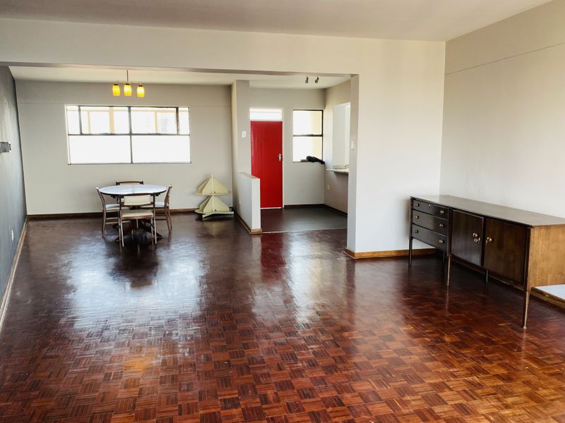 Huge 2 bedroom, 2 bathroom beautiful mash between modern and rustic - Photo 4