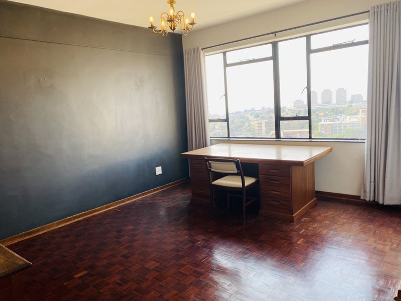 Huge 2 bedroom, 2 bathroom beautiful mash between modern and rustic - Photo 10