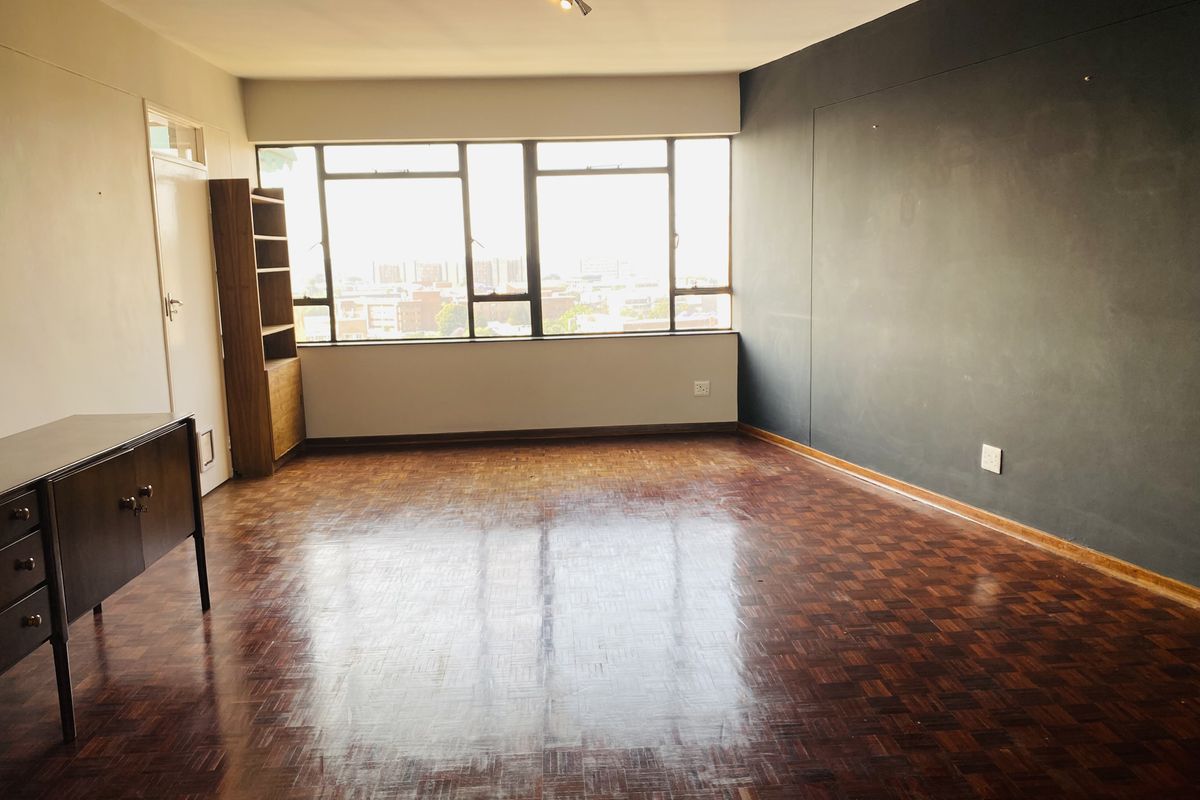 Huge 2 bedroom, 2 bathroom beautiful mash between modern and rustic - Photo 2